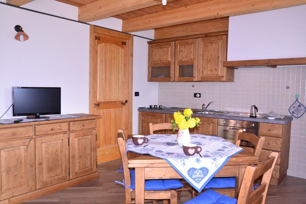 Appartamento Lo Coppa Fen Aosta Camera foto